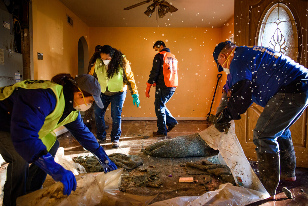 011416 eml IC flood volunteer 002