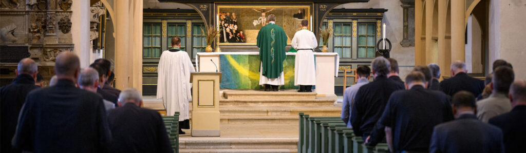 LCMS Church Relations booklet: ‘Women’s Ordination through the Lens of the Apostles’ Creed’